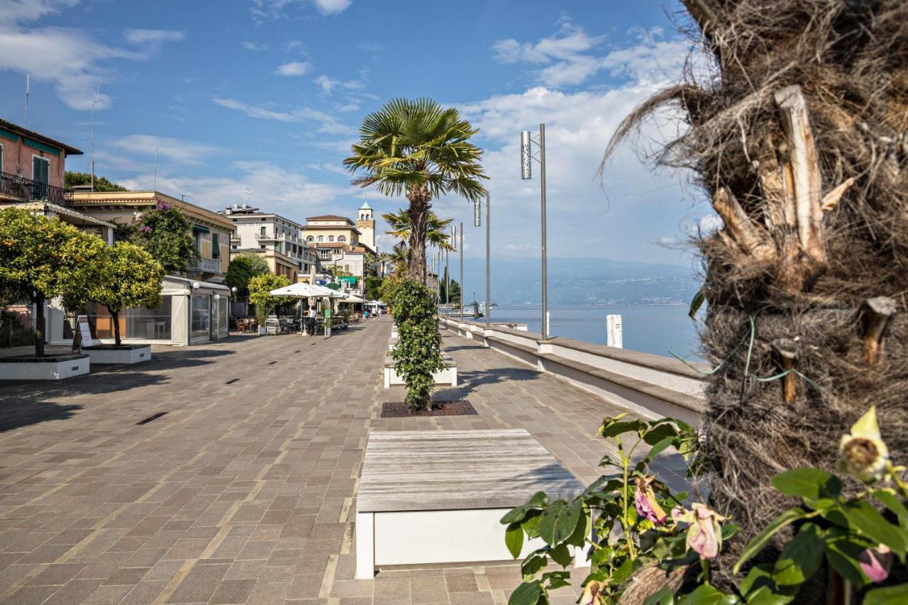 Le Pleiadi Elettra Daire Gardone Riviera Dış mekan fotoğraf